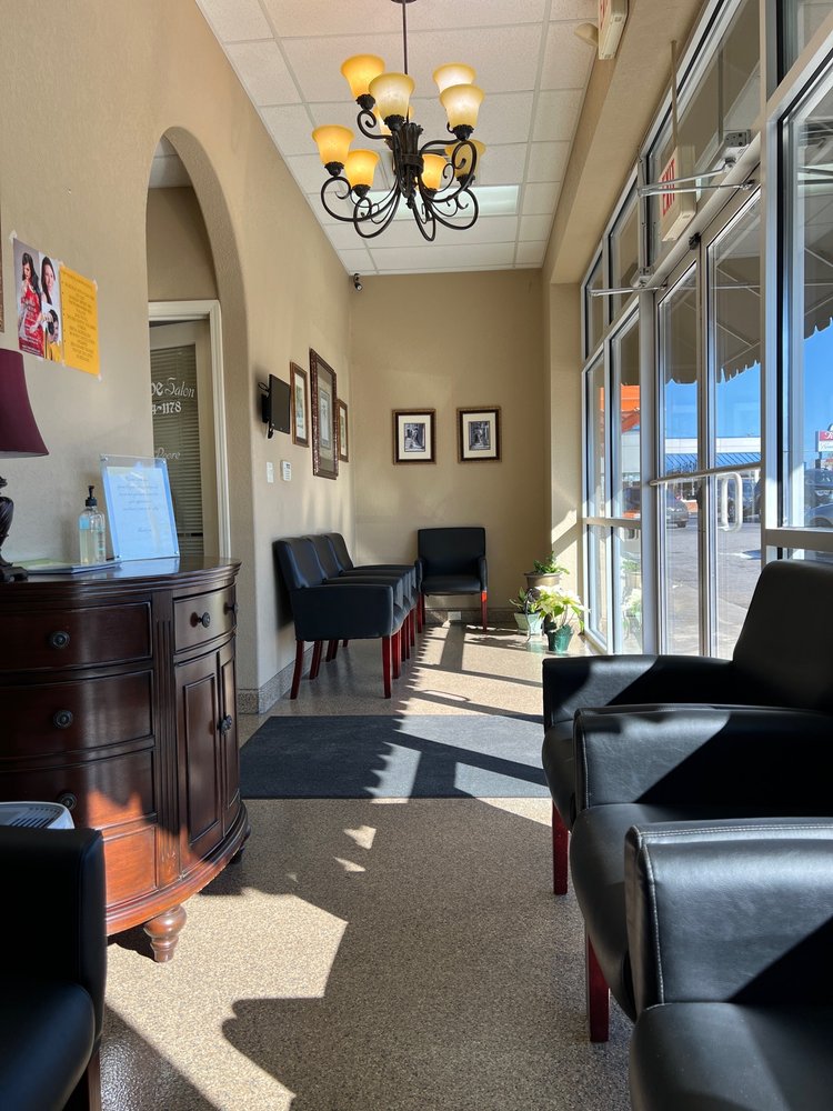 THE NAIL HUT Updated September 2024 1128B Oak Ridge, Oak Ridge