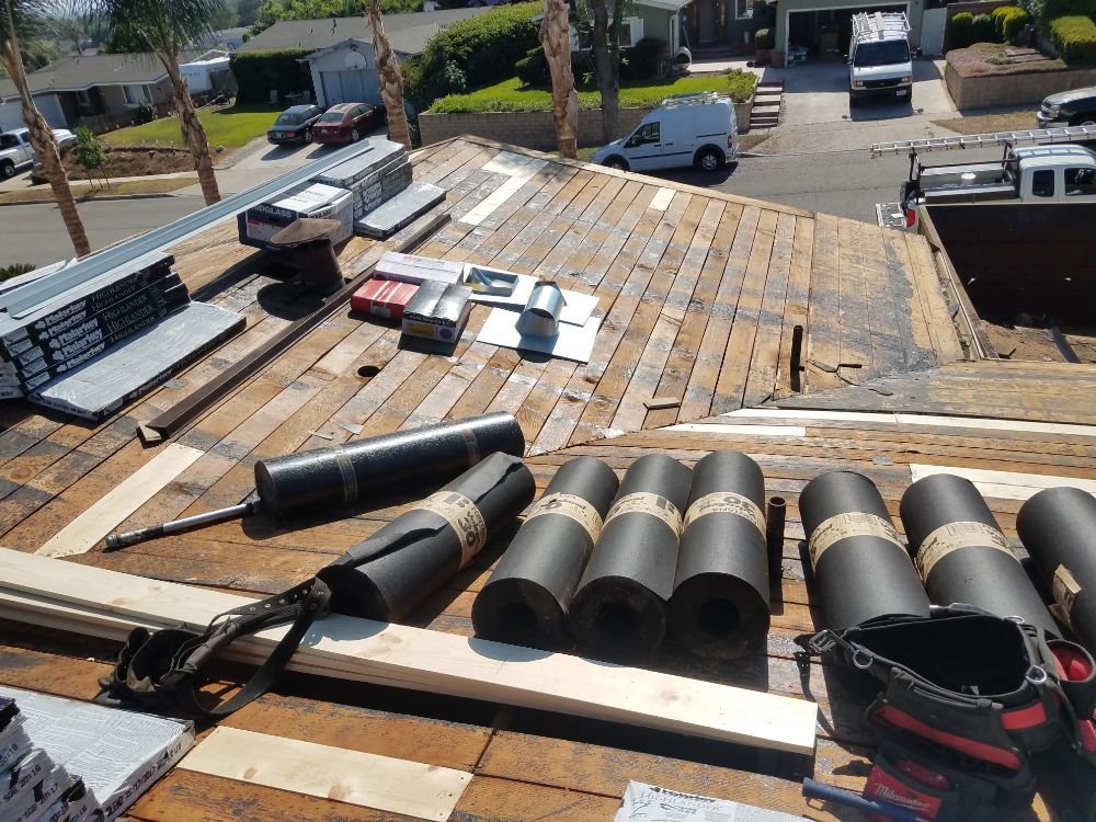 Slide of Baja Roofing Solutions