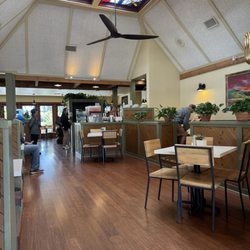 The Natural Cafe - Indoor seating