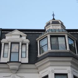 Gingerbread Manor Bed & Breakfast - Beautiful Architectural Details