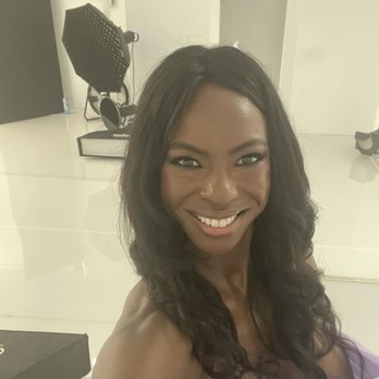 Nuovo Artistic Studios - About to shoot w/ crystal! - Session Photography Near Me - Miami, Florida Nuovo Artistic Studios - About to shoot w/ crystal! - Session Photography Near Me - Miami, Florida