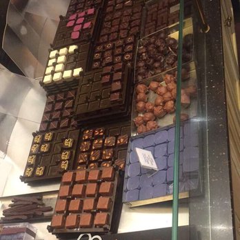 Benoit Chocolats - Chocolatiers & Shops Near Me - Paris, 75