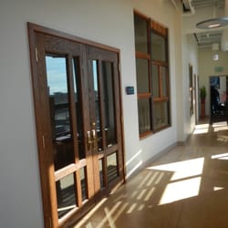 CORE/ El Centro - Part of hallway outside the dance/exercise studio...free lockers and benches are convenient and practical uses of the space.