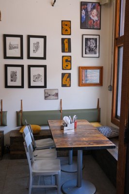 Sunrise Minturn | Cafe + Cocktails by null