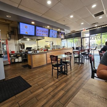 Cairo's Gyros - Interior - Mediterranean Near Me - Gilbert, Arizona