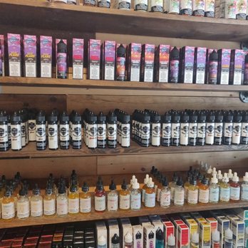 The Vapers Manor - Their house blends are so clean! - Vape Shops Near Me - Brandon, Florida