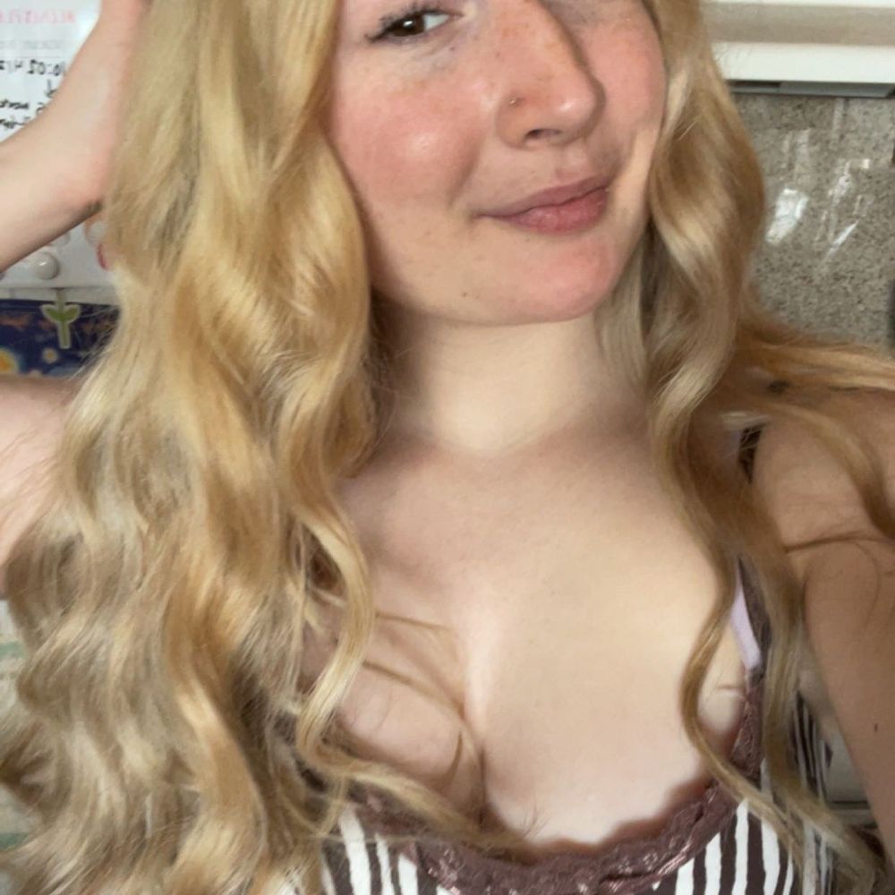 Artisan Salon - Hair Salons Near Me - San Mateo, California Artisan Salon - Hair Salons Near Me - San Mateo, California