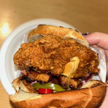 Izzy & Wooks - Manong sandwich - Burgers Near Me - San Francisco, California Izzy & Wooks - Manong sandwich - Burgers Near Me - San Francisco, California