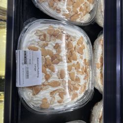 Wegmans - Large Banana pudding
