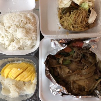 Thai Papaya Garden - Steam rice, Laos papaya salad, Beef Pad kee mow and sweet sticky rice with mango - Thai Near Me - Euless, Texas Thai Papaya Garden - Steam rice, Laos papaya salad, Beef Pad kee mow and sweet sticky rice with mango - Thai Near Me - Euless, Texas
