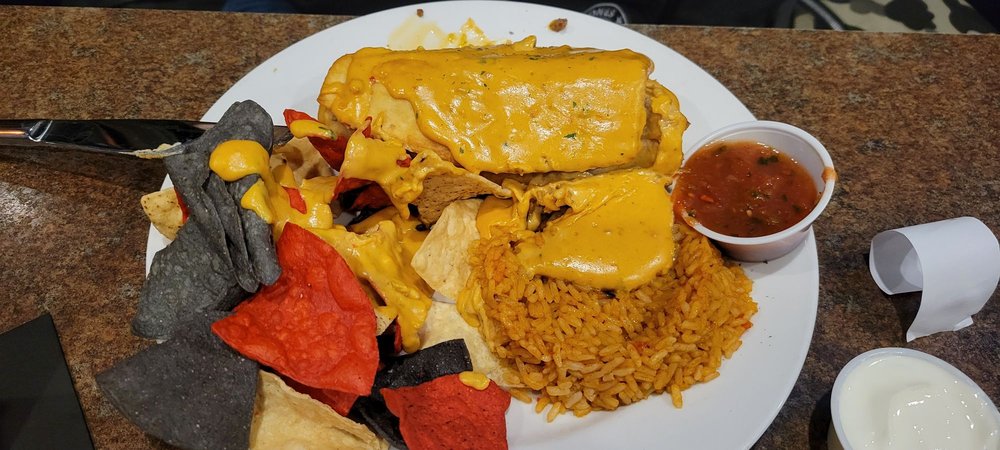 Food from The Purcellville Pub