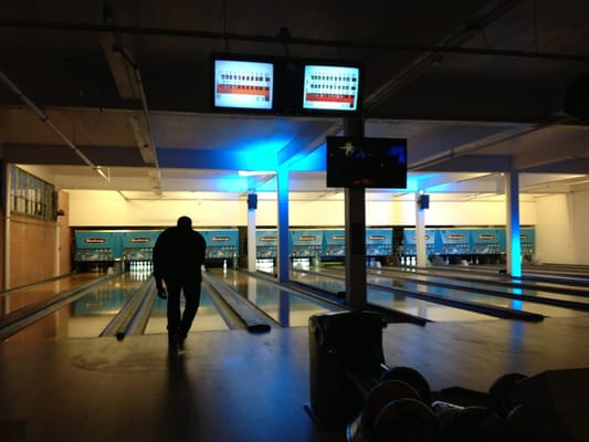 Bowlounge by null