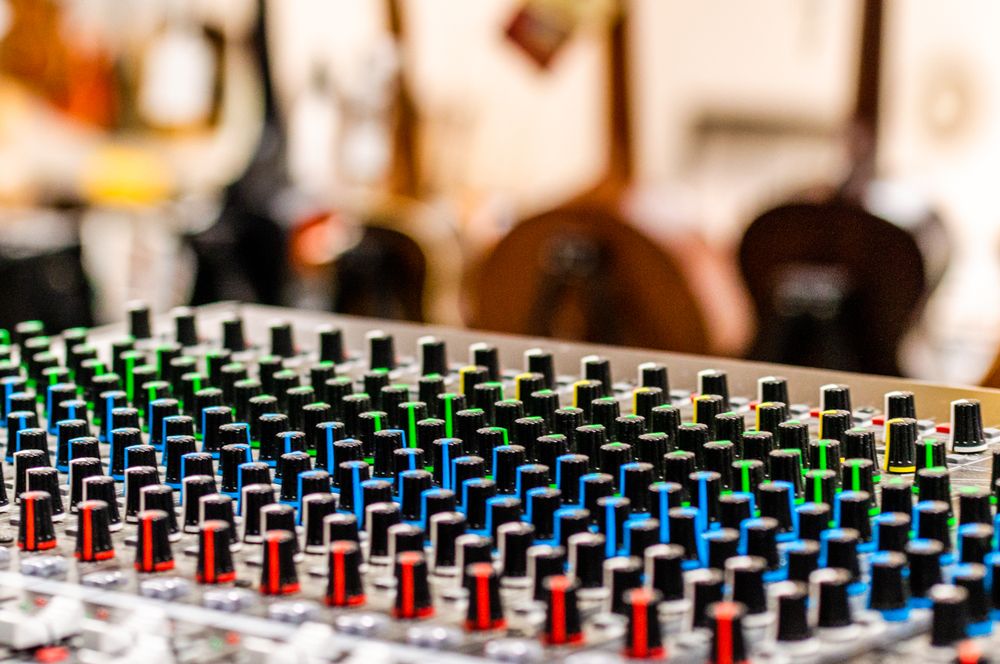 BUCHANAN’S MUSIC Updated August 2024 2845 Industrial Dr, Sanford