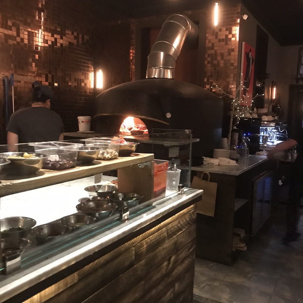 Apulia - Pizza area - Pizza Near Me - Hoboken, New Jersey