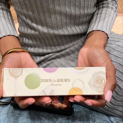 Tous les Jours by null