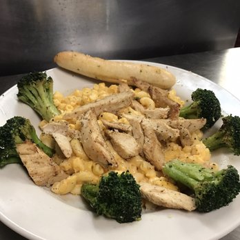 Elevation 3333 - Adult Mac and Cheese served with chicken and broccoli! - Sports Bars Near Me - Boone, North Carolina