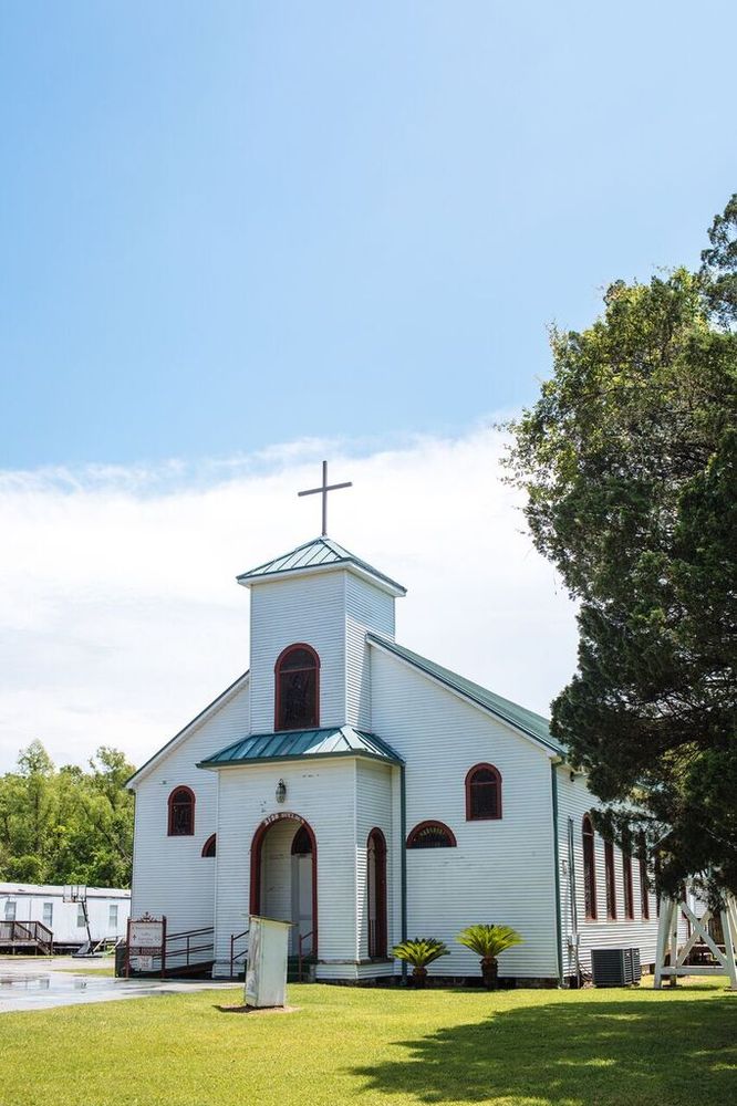 ST. LAWRENCE CATHOLIC CHURCH 2128 Bull Run Rd, Schriever, Louisiana