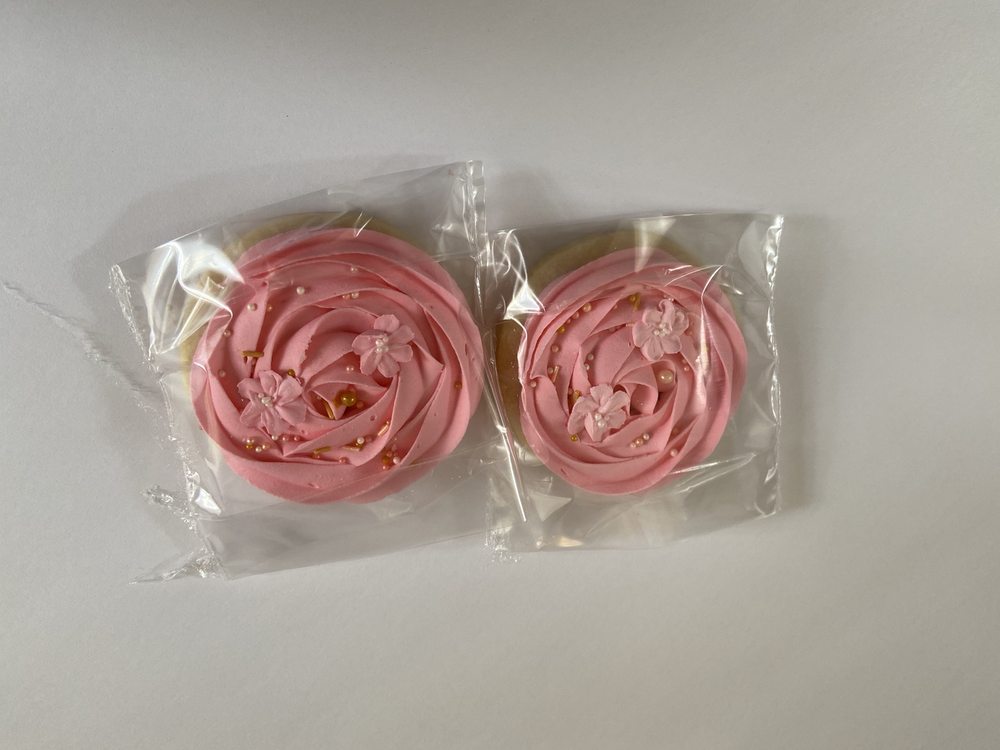 SWEET CAKES BY CLARA Updated October 2024 21 Photos Tampa Bay, Florida Custom Cakes