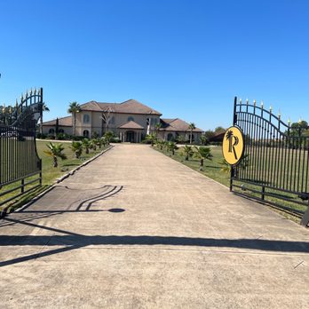 Palm Royal Villa - Venues & Event Spaces Near Me - Katy, Texas