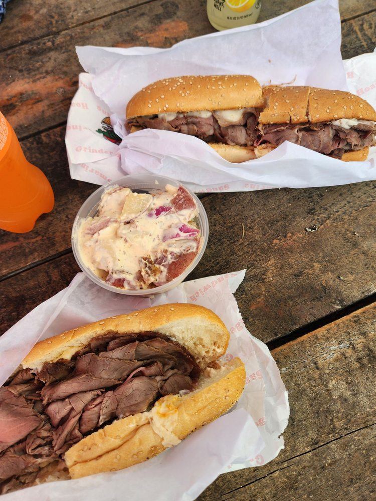 Maple Street Deli