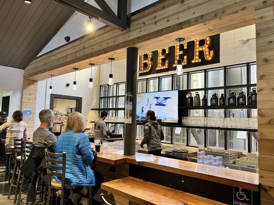 Snake River Brewing by null