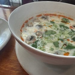 Ka Pao Thai - Tom Kha soup