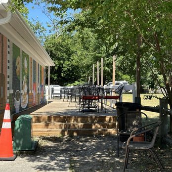 Brooklyn Cafe - Exterior seating more spacious than interior - Desserts Near Me - Wilmington, North Carolina Brooklyn Cafe - Exterior seating more spacious than interior - Desserts Near Me - Wilmington, North Carolina