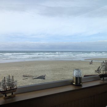 Mo's Seafood & Chowder - Seafood Near Me - Cannon Beach, Oregon Mo's Seafood & Chowder - Seafood Near Me - Cannon Beach, Oregon