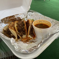 Leon on Wheels - Quesabirria tacos