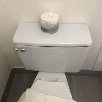 Quality Inn & Suites - The toilet ran all night. - Hotels Near Me - Ruther Glen, Virginia
