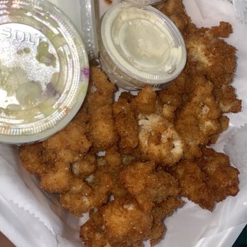 Cracked Conch Cafe - Cracked conch platter - Seafood Near Me - Marathon, Florida