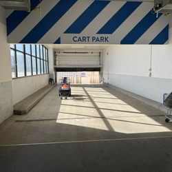 Walmart Supercenter - Empty cart are, no carts available