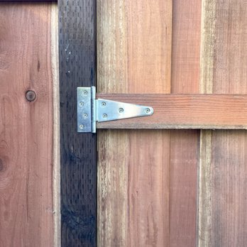 The Fence Man - Gate #2 hinge - Fences & Gates Near Me - Los Gatos, California The Fence Man - Gate #2 hinge - Fences & Gates Near Me - Los Gatos, California