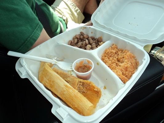 Los Hernández Tamales by null