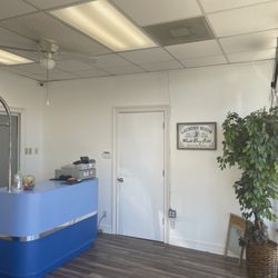Champions Cleaners - Champion cleaners entrance