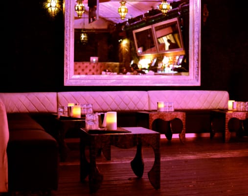 Rosebar Lounge by null