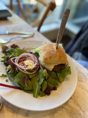 Nonni's Bistro by null