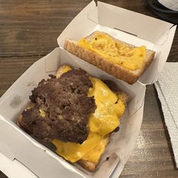 Boomarang Diner - Ultimate Patty Melt