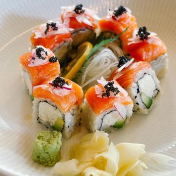 Black+Blue Toronto - King salmon roll - Steakhouses Near Me - Toronto, Ontario