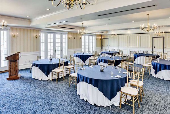 Madison Beach Hotel, Curio Collection by Hilton by null