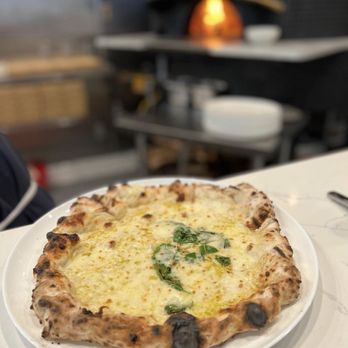 Sei Pizza Bar - Bianca - Pizza Near Me - Los Angeles, California Sei Pizza Bar - Bianca - Pizza Near Me - Los Angeles, California