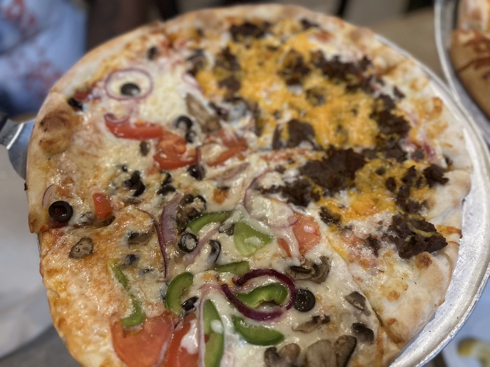 GIANNA’S PIZZERIA & ITALIAN RISTORANTE Updated November 2024 288