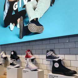 Converse Factory Store