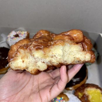 Spunky Dunkers Donuts - Apple Fritter - Donuts Near Me - Palatine, Illinois Spunky Dunkers Donuts - Apple Fritter - Donuts Near Me - Palatine, Illinois