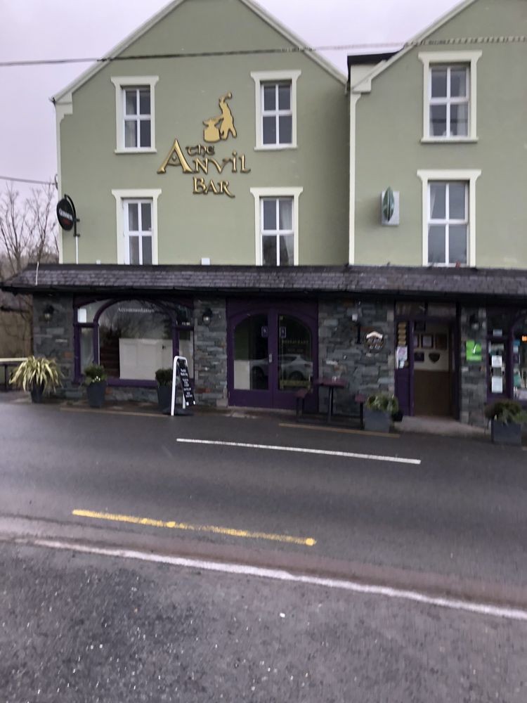 THE ANVIL BAR 32 Photos & 12 Reviews Boolteens, Castlemaine, Co