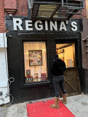 Regina's Grocery - Mulberry by null