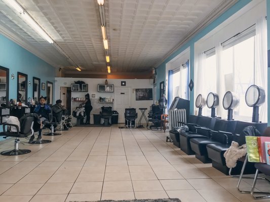 Finding Your Perfect Hair Salon in Clifton Heights