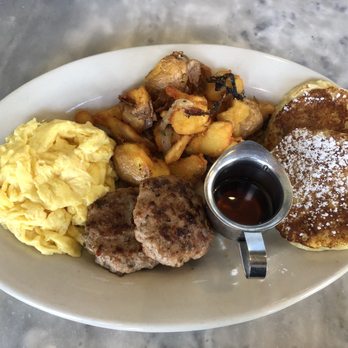 Plow - Breakfast & Brunch Near Me - San Francisco, California