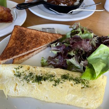 Koko Head Cafe - Classic French - Breakfast & Brunch Near Me - Honolulu, Hawaii