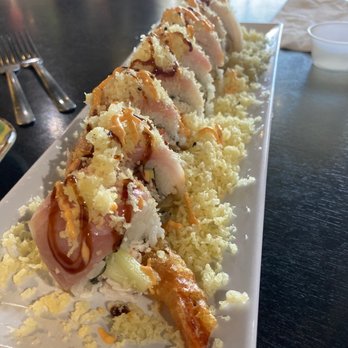 Domo Kitchen - Super Crunchy Roll is our favorite! - Sushi Bars Near Me - San Diego, California Domo Kitchen - Super Crunchy Roll is our favorite! - Sushi Bars Near Me - San Diego, California